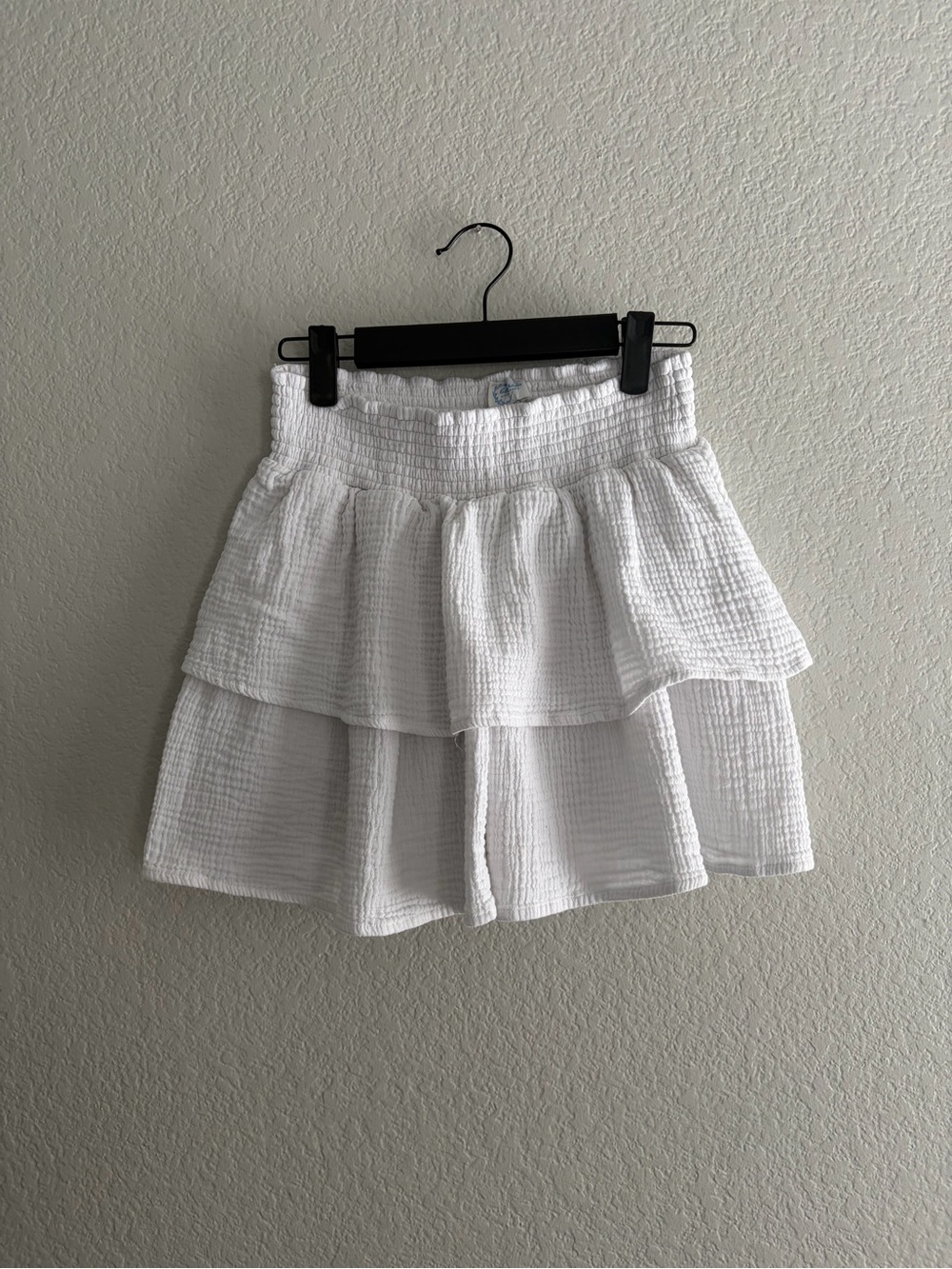Francesca's Collections White Tiered Ruffle Mini Skirt